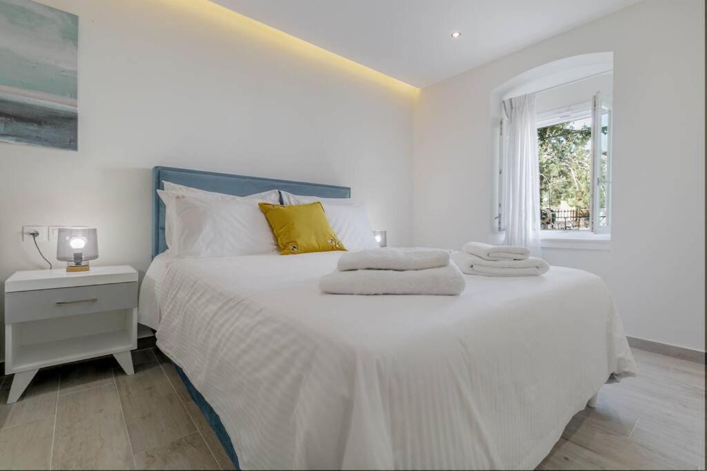 Agisilaos Apartament *
