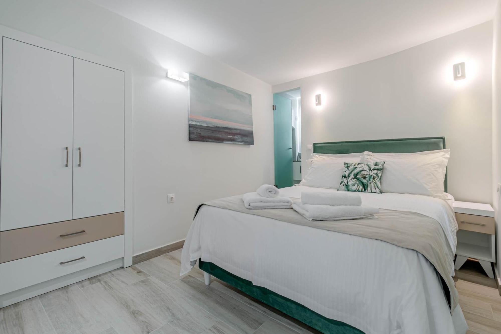 Apartament Agisilaos